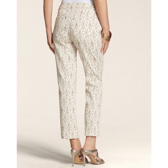 Chico's Rhinestone & Lace Skimmer Pants in Cream - Chico's Size 0 (Small/4) - Picture 4 of 8